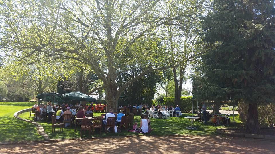 Petersons Armidale Winery And Guesthouse Εξωτερικό φωτογραφία