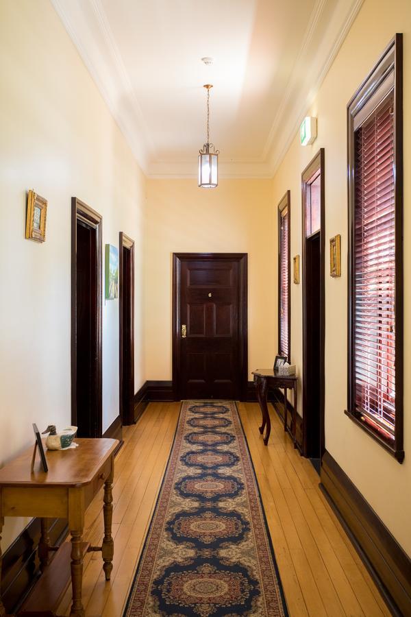 Petersons Armidale Winery And Guesthouse Εξωτερικό φωτογραφία