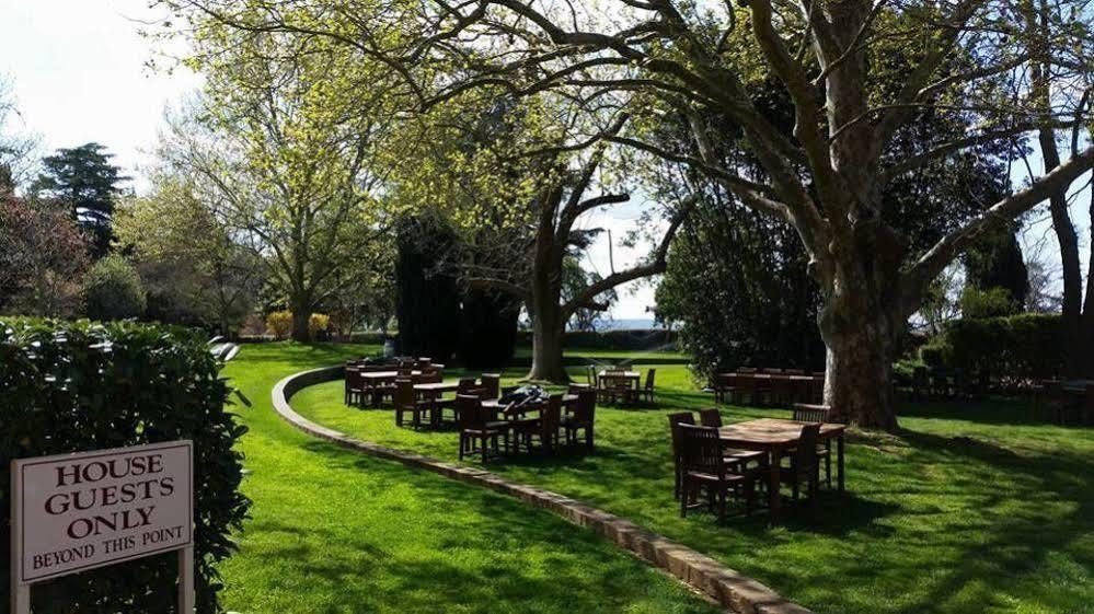 Petersons Armidale Winery And Guesthouse Εξωτερικό φωτογραφία